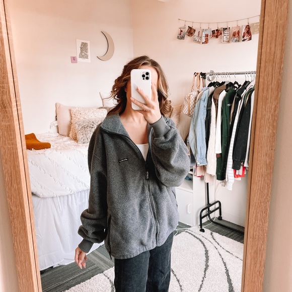 Eddie Bauer Gray Cozy Zip Up Fleece!! - Picture 9 of 10